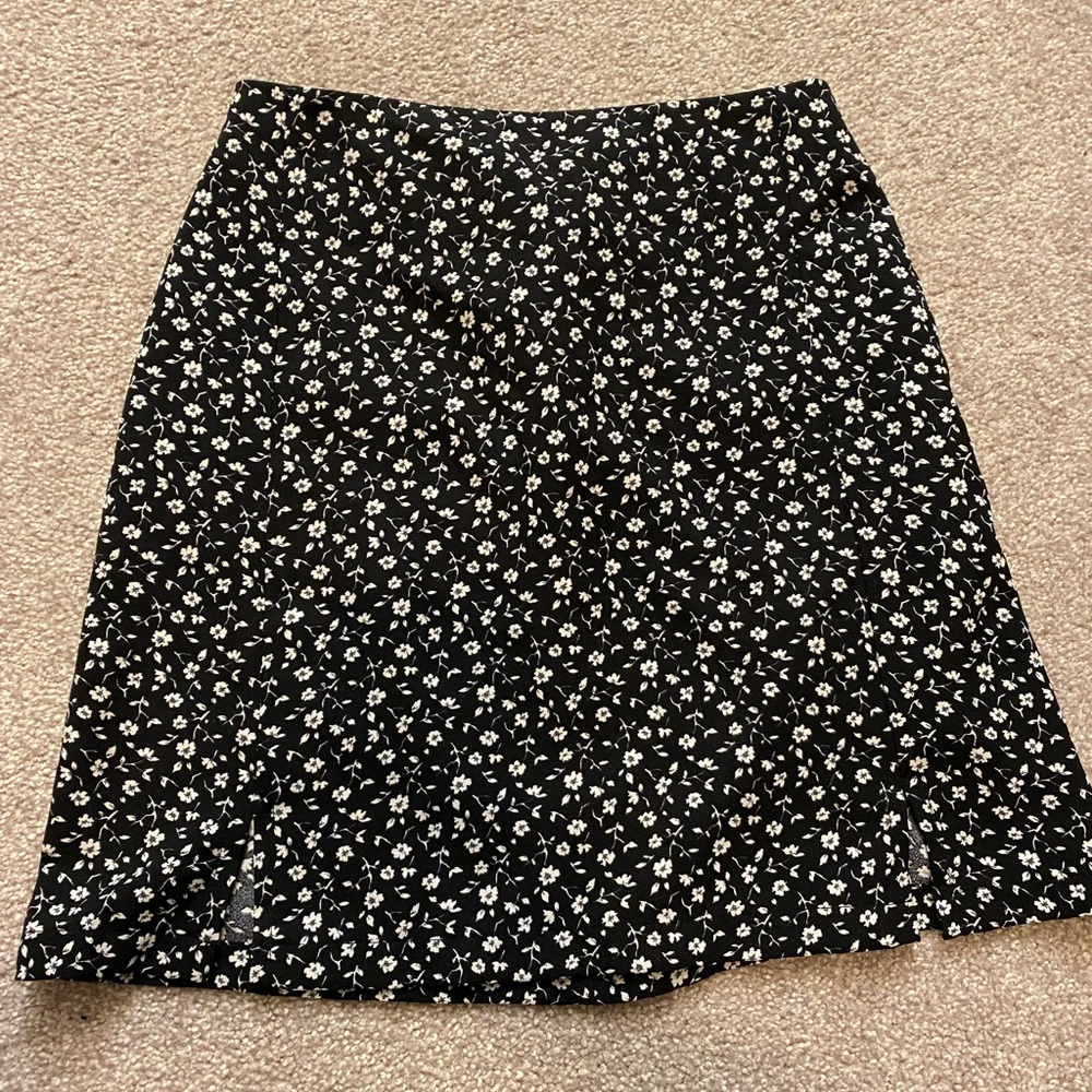 Brandy Melville/John Galt floral mini skirt